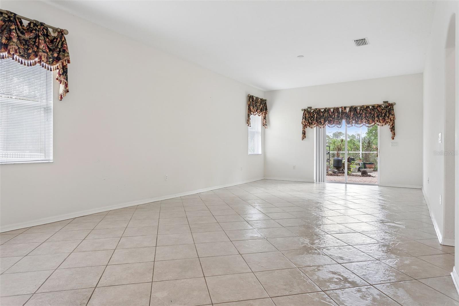 5246 BRADDOCK DR, ZEPHYRHILLS, FL, 33541