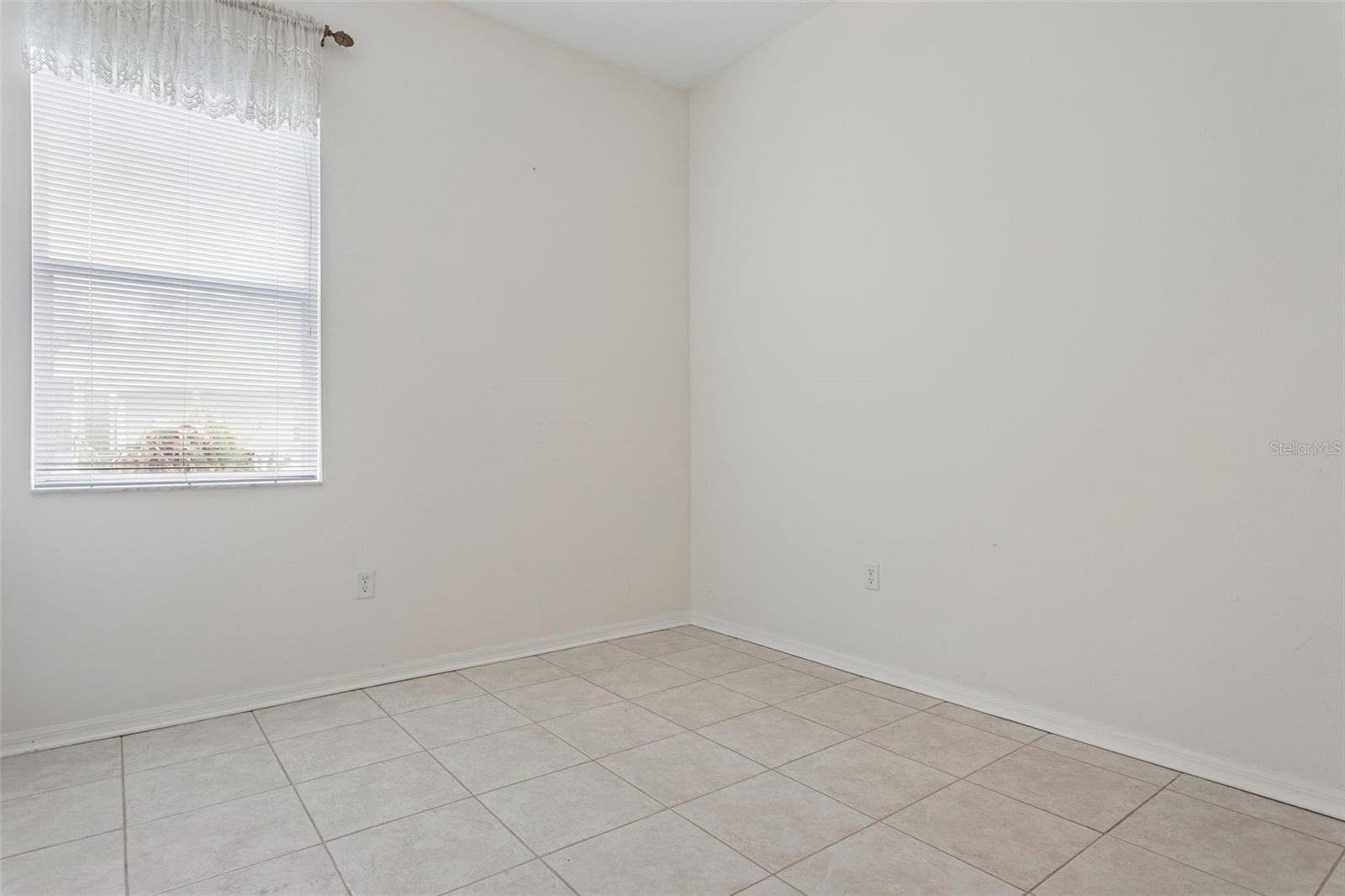 5246 BRADDOCK DR, ZEPHYRHILLS, FL, 33541