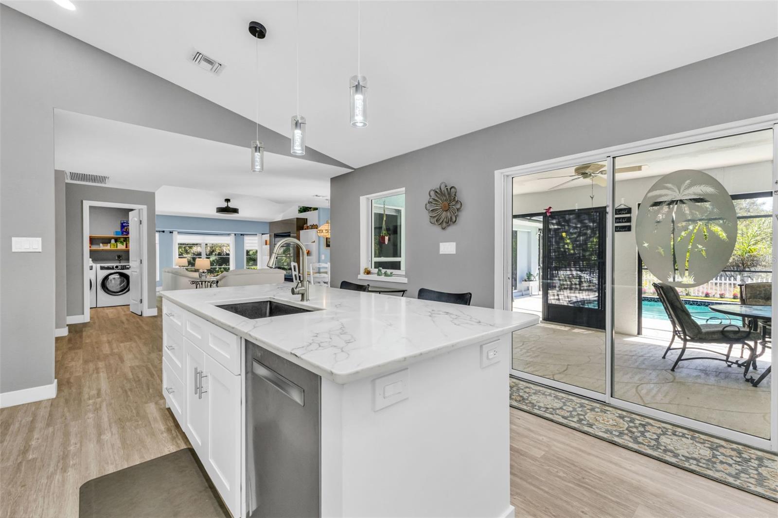 15555 MAYNARD AVE, PORT CHARLOTTE, FL, 33953