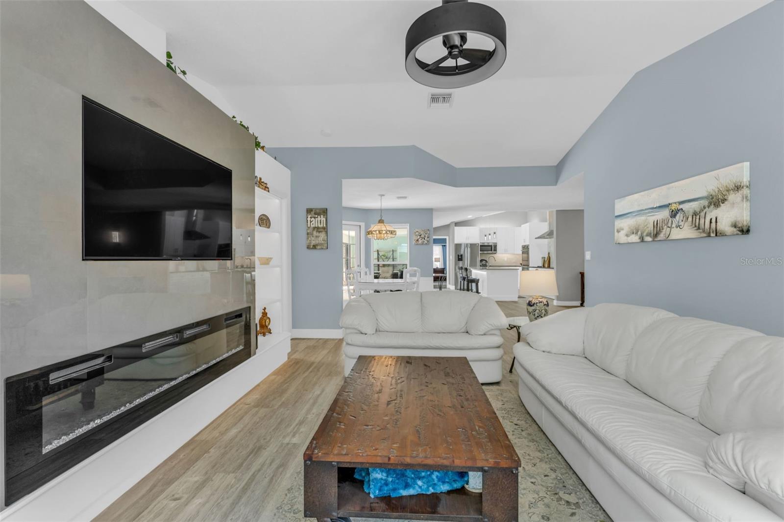 15555 MAYNARD AVE, PORT CHARLOTTE, FL, 33953