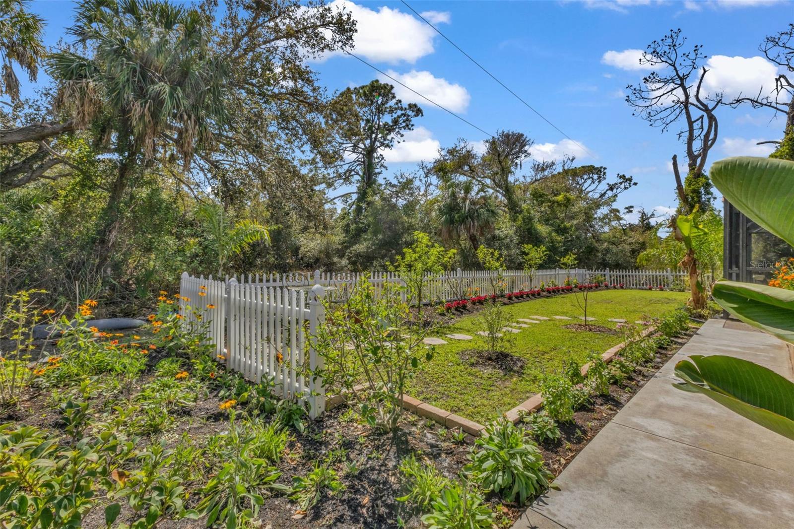 15555 MAYNARD AVE, PORT CHARLOTTE, FL, 33953