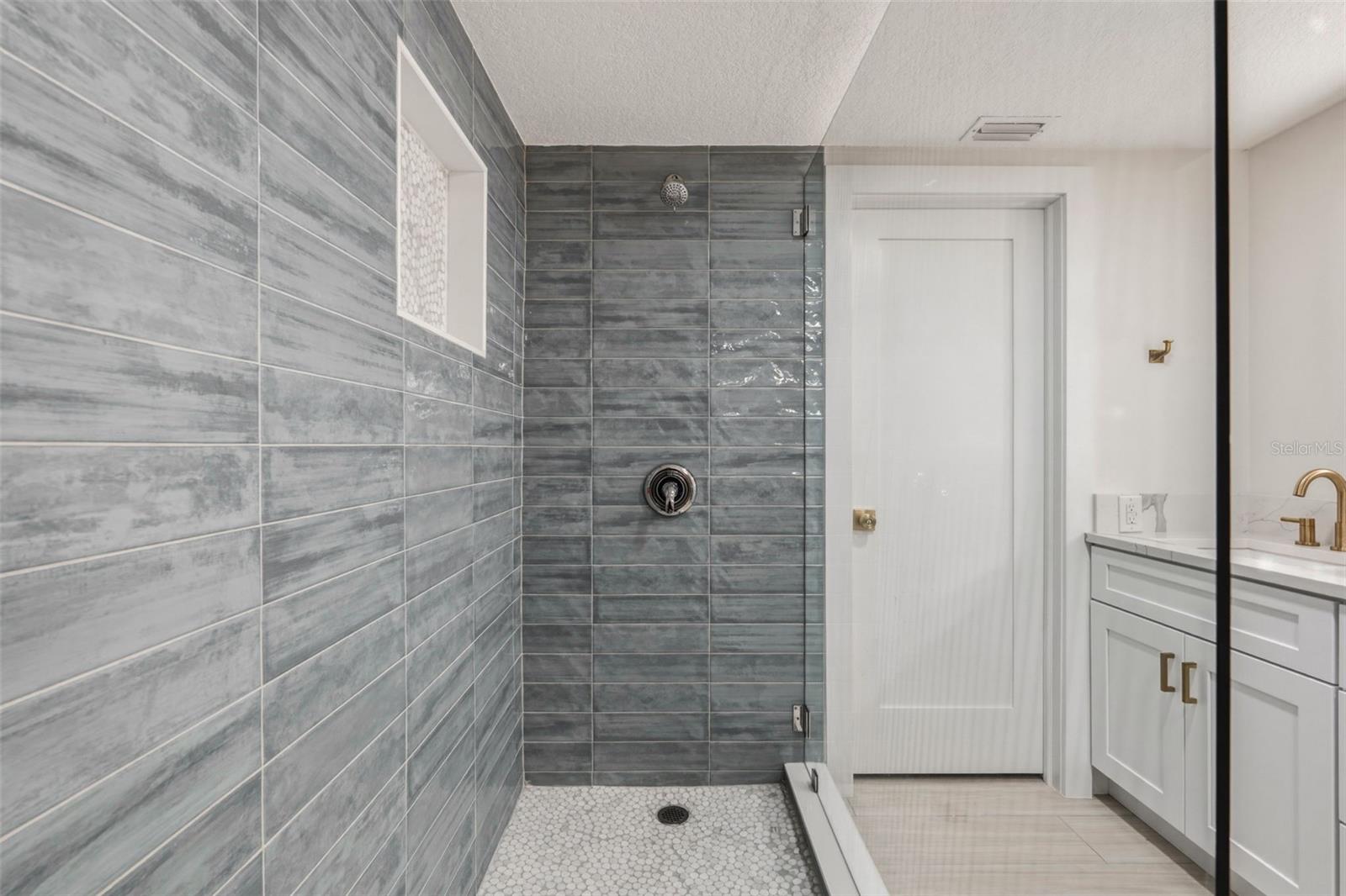 105 LELAND ST SE, PORT CHARLOTTE, FL, 33952