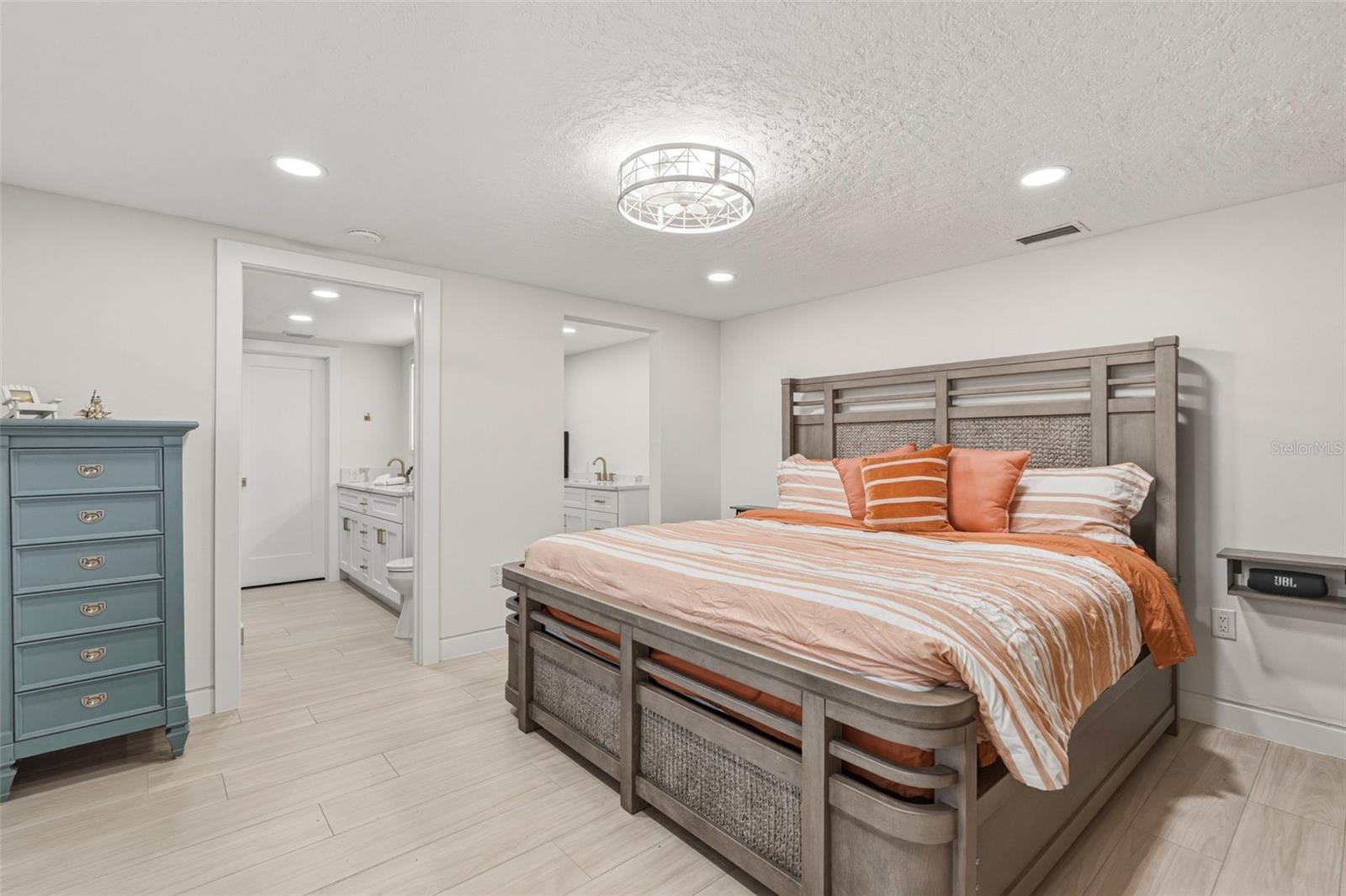 105 LELAND ST SE, PORT CHARLOTTE, FL, 33952