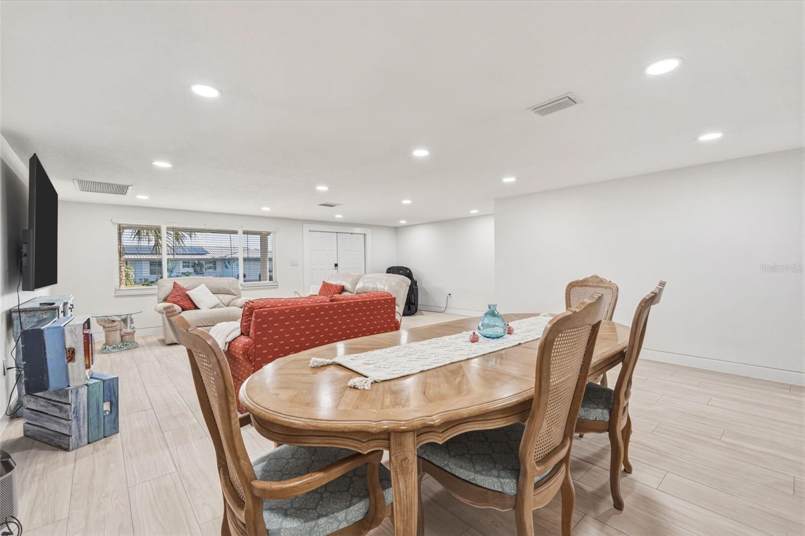 105 LELAND ST SE, PORT CHARLOTTE, FL, 33952