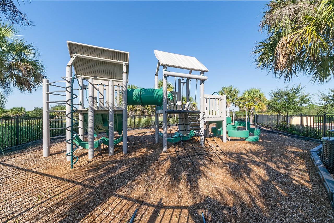 1428 BLUE HORIZON CIR, BRADENTON, FL, 34208