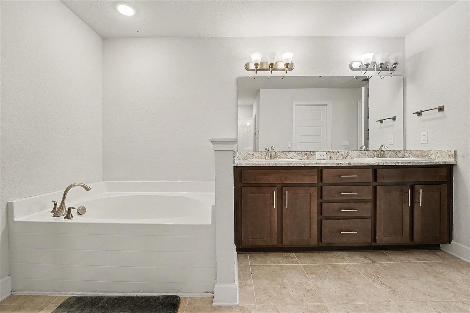 380 CITRUS POINTE DR, DAVENPORT, FL, 33837