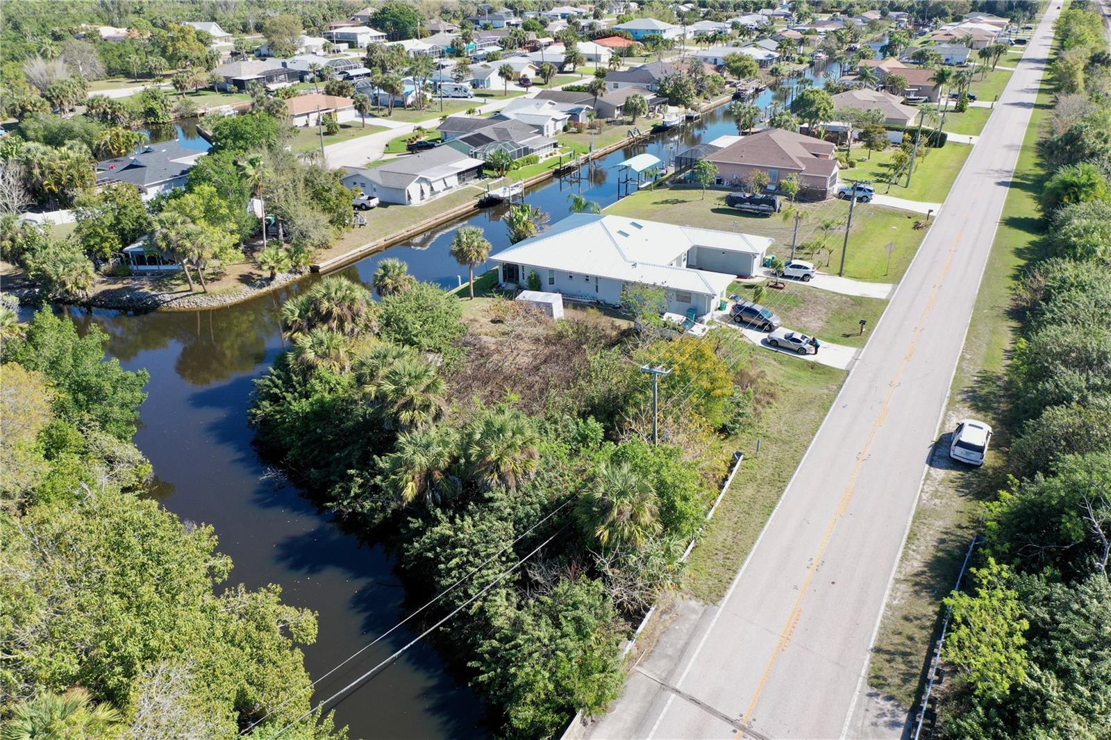 2803 RIVERSIDE DR, PUNTA GORDA, FL, 33950