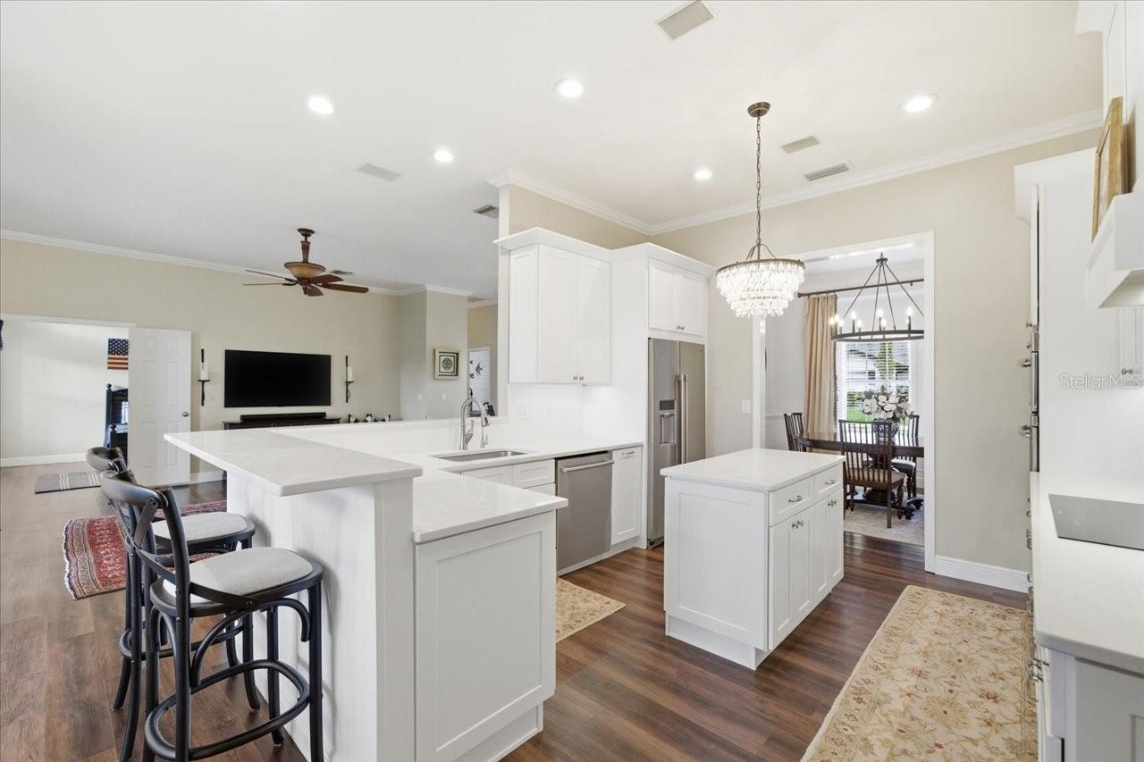 2004 RUSSELL DRIVE, TAMPA, FL, 33618