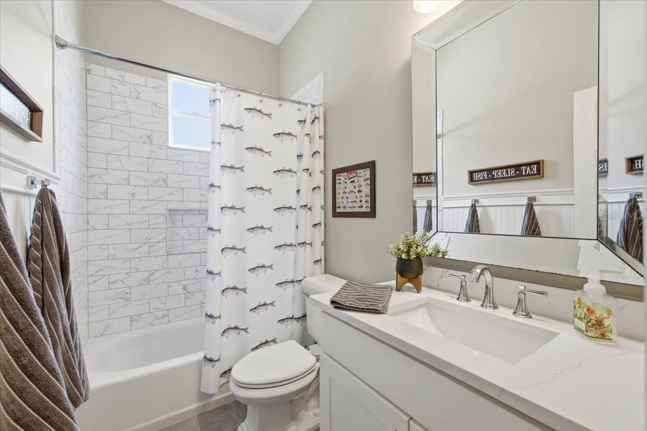 2004 RUSSELL DRIVE, TAMPA, FL, 33618