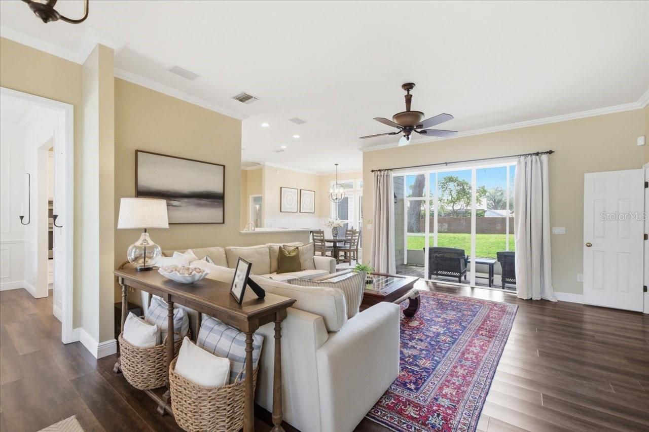 2004 RUSSELL DRIVE, TAMPA, FL, 33618