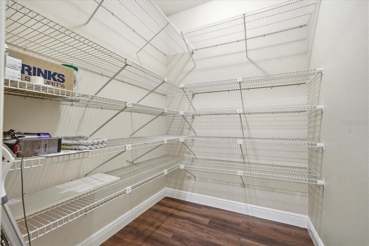 2004 RUSSELL DRIVE, TAMPA, FL, 33618