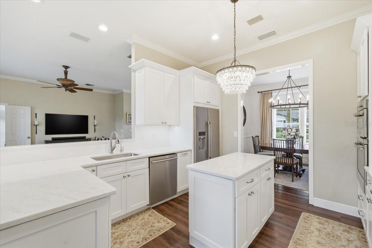 2004 RUSSELL DRIVE, TAMPA, FL, 33618