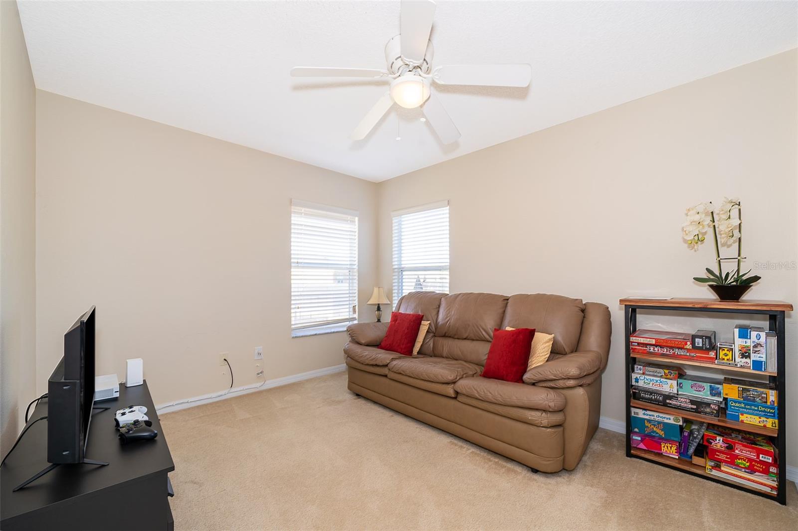 906 ORANGE COSMOS BLVD, DAVENPORT, FL, 33837