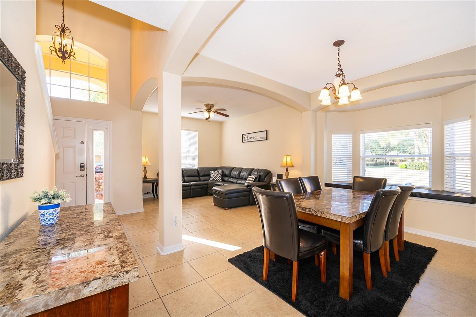 906 ORANGE COSMOS BLVD, DAVENPORT, FL, 33837