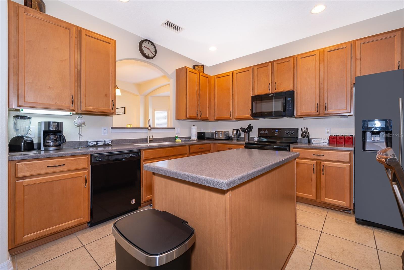 906 ORANGE COSMOS BLVD, DAVENPORT, FL, 33837
