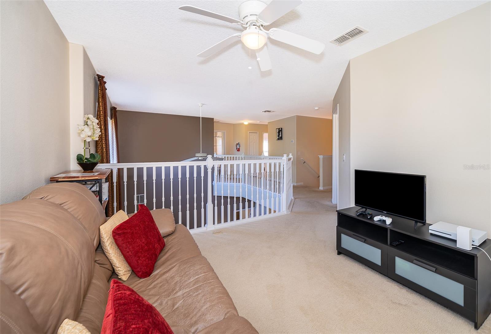 906 ORANGE COSMOS BLVD, DAVENPORT, FL, 33837