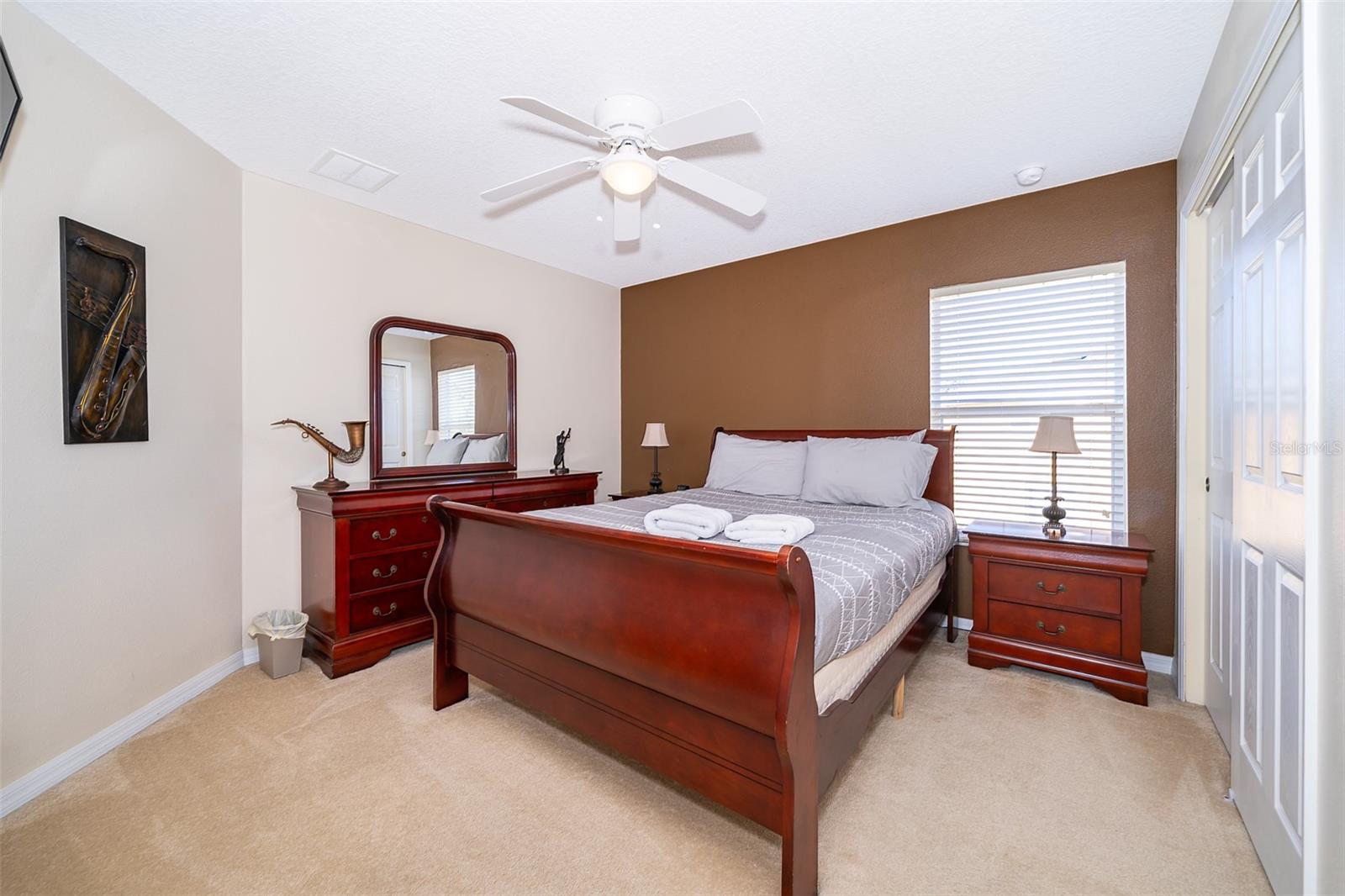 906 ORANGE COSMOS BLVD, DAVENPORT, FL, 33837