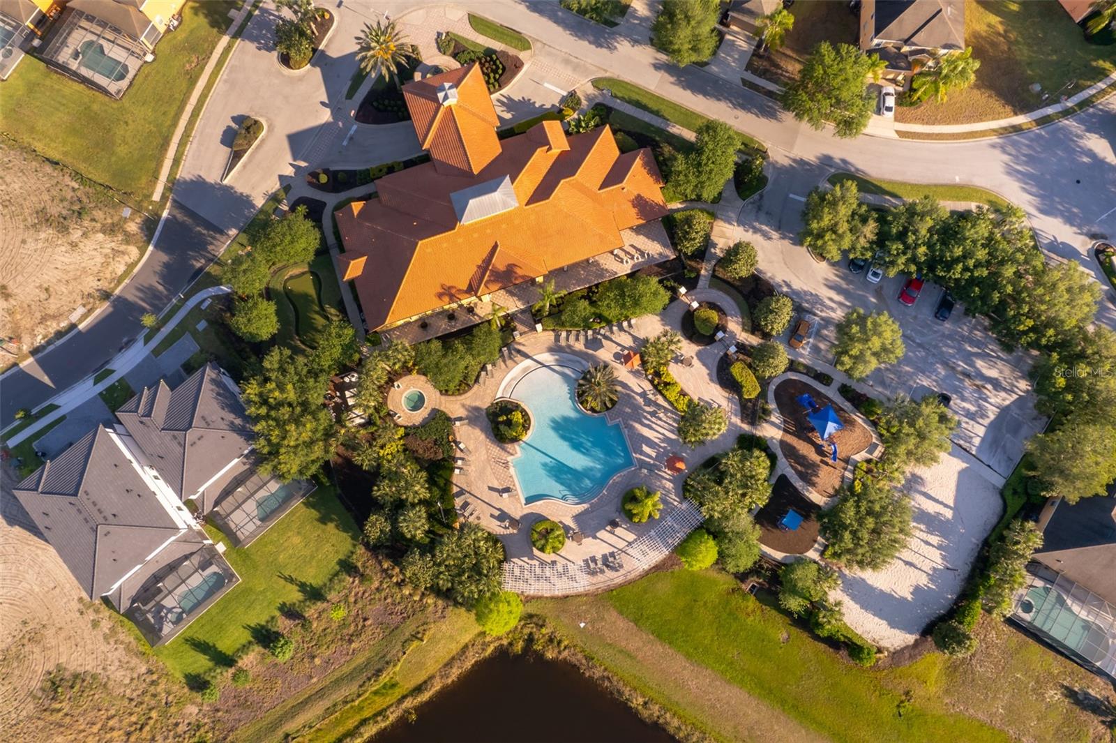 906 ORANGE COSMOS BLVD, DAVENPORT, FL, 33837