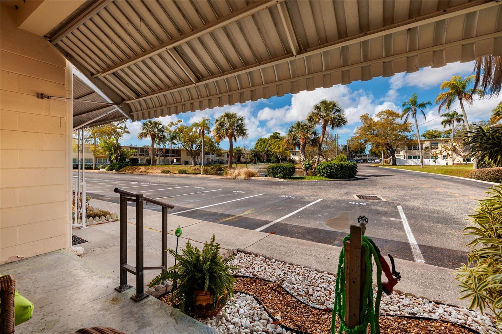 4143 56TH ST N #903, KENNETH CITY, FL, 33709