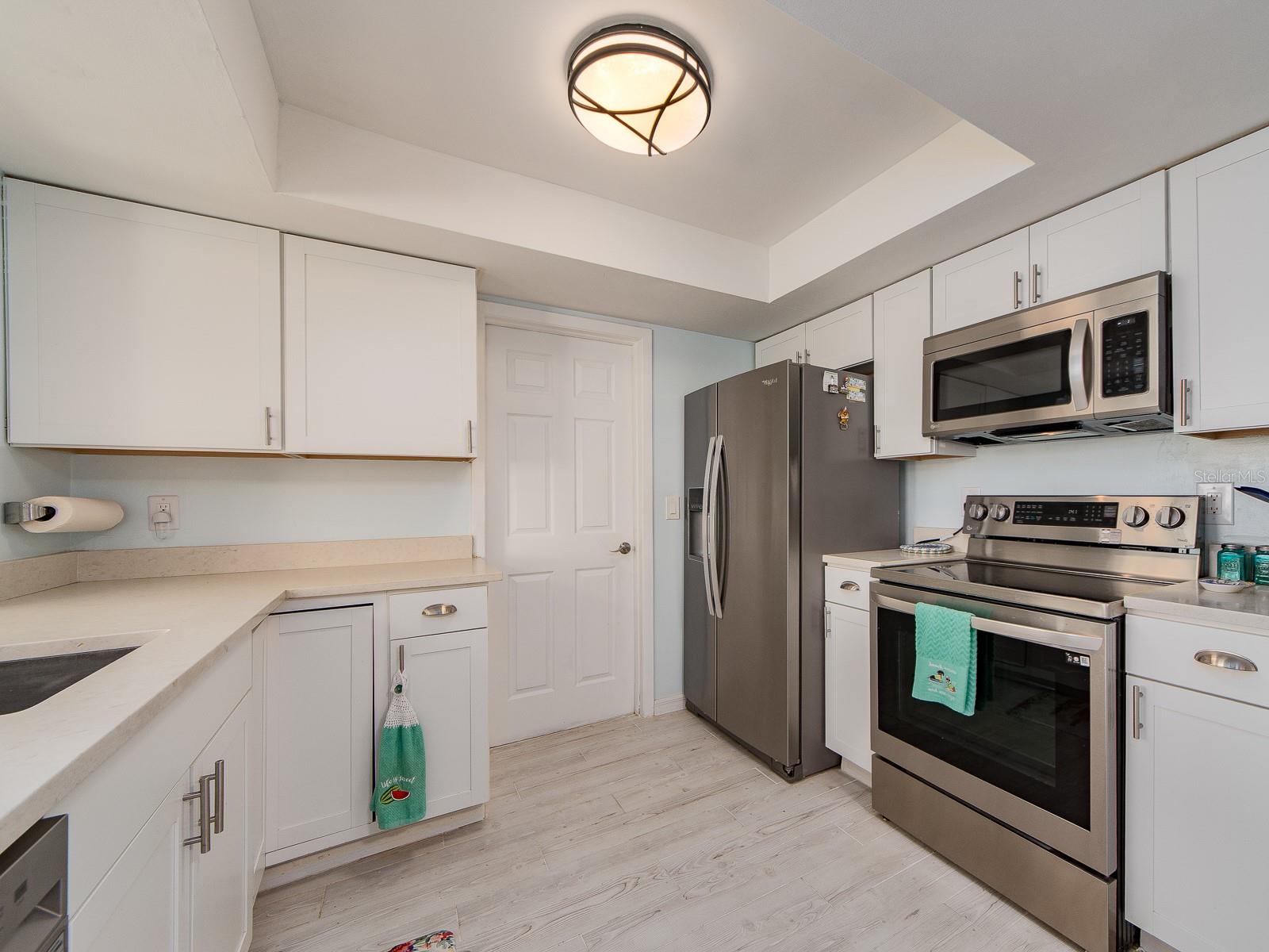 14104 88TH AVE, SEMINOLE, FL, 33776