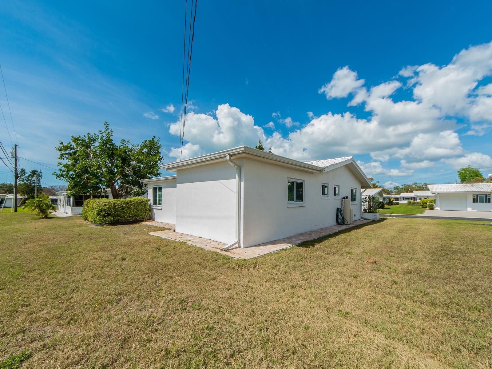 14104 88TH AVE, SEMINOLE, FL, 33776