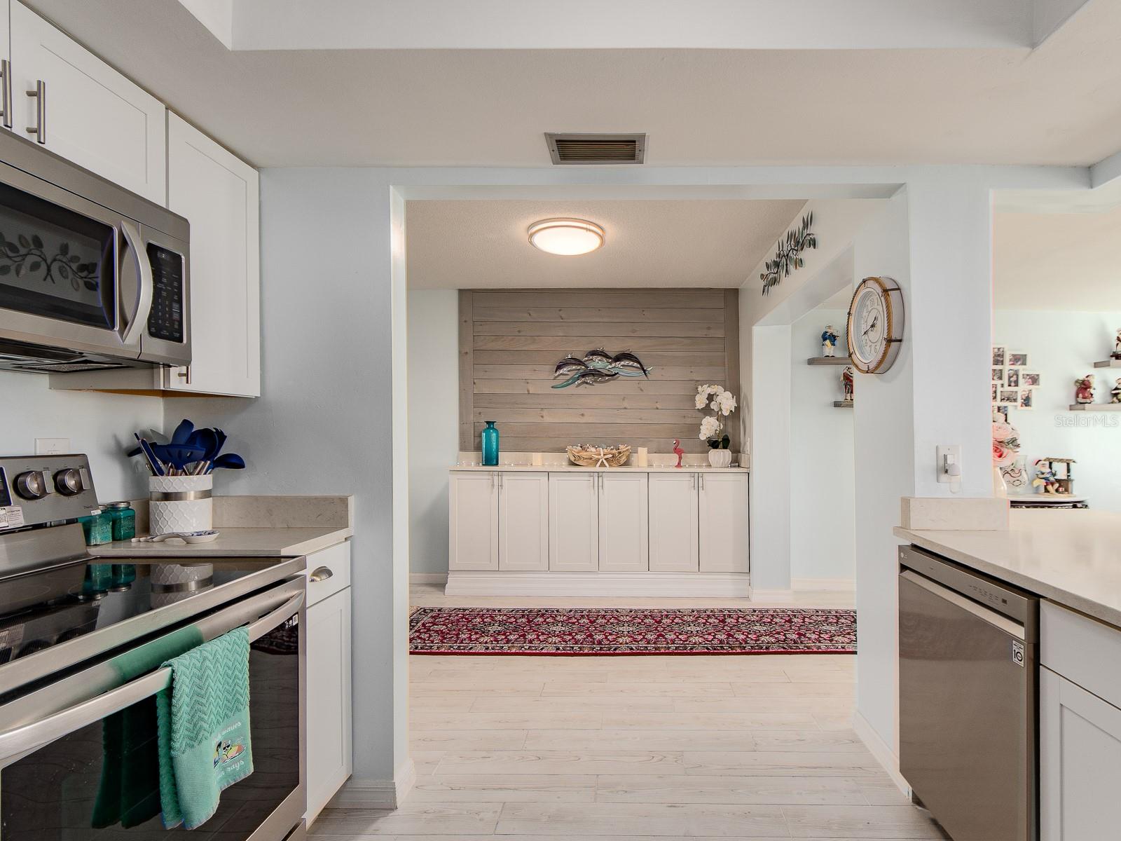 14104 88TH AVE, SEMINOLE, FL, 33776