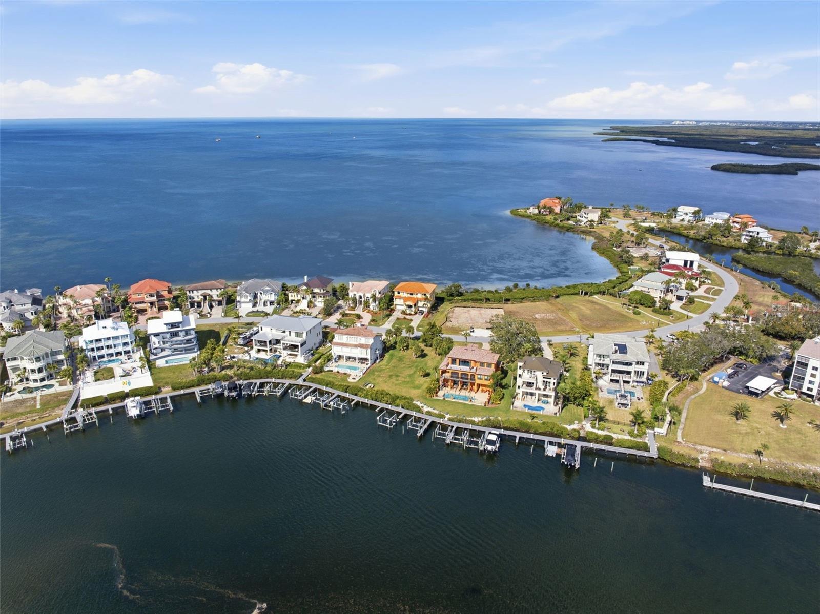 26 HARBORPOINTE DR, PORT RICHEY, FL, 34668