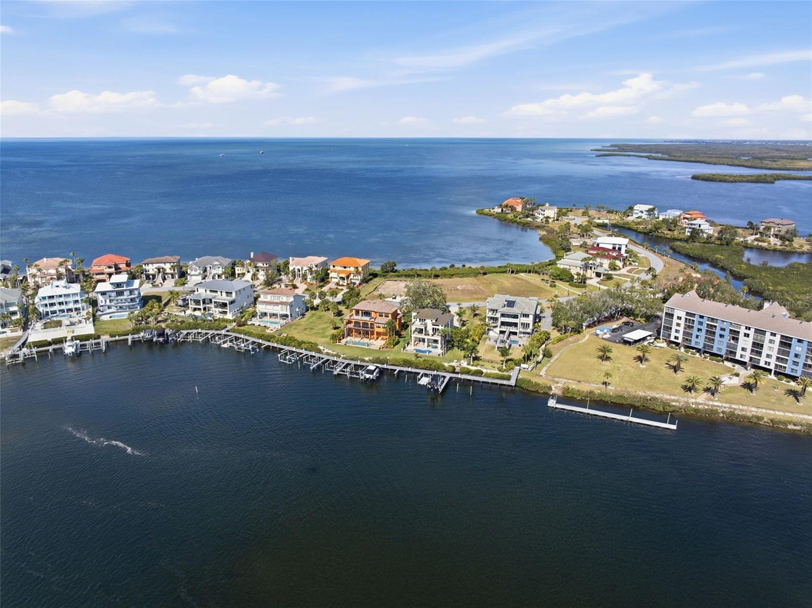 26 HARBORPOINTE DR, PORT RICHEY, FL, 34668