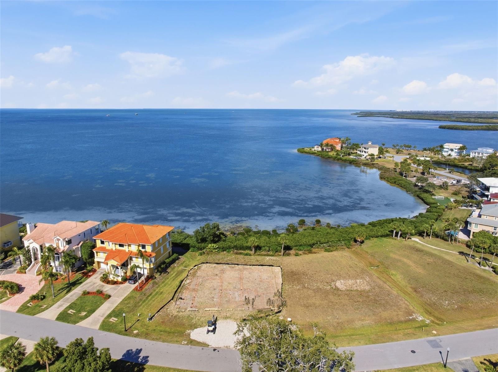 26 HARBORPOINTE DR, PORT RICHEY, FL, 34668