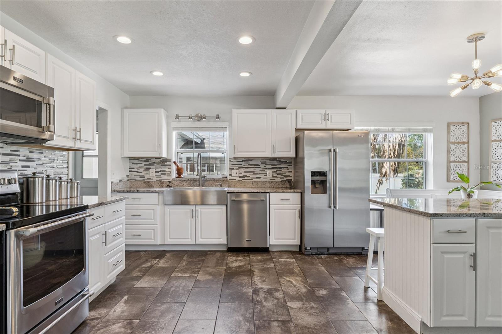 3010 CARMIA DR, ORLANDO, FL, 32806