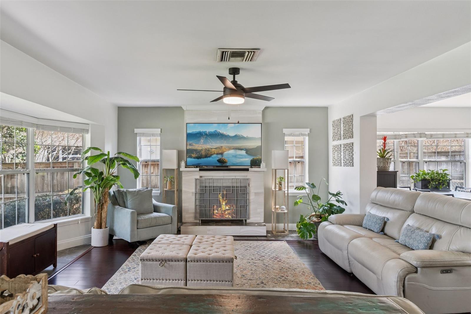 3010 CARMIA DR, ORLANDO, FL, 32806