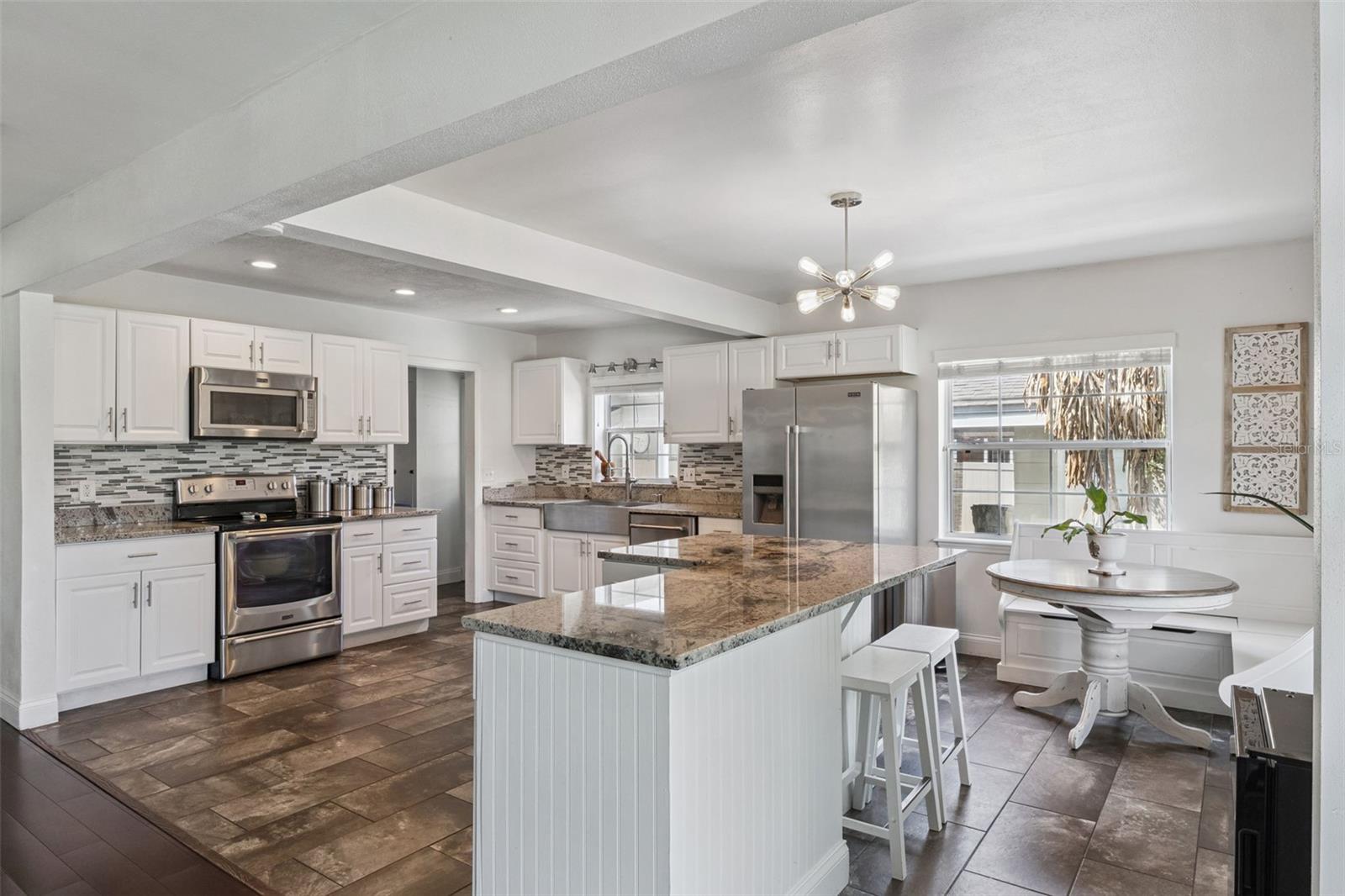 3010 CARMIA DR, ORLANDO, FL, 32806