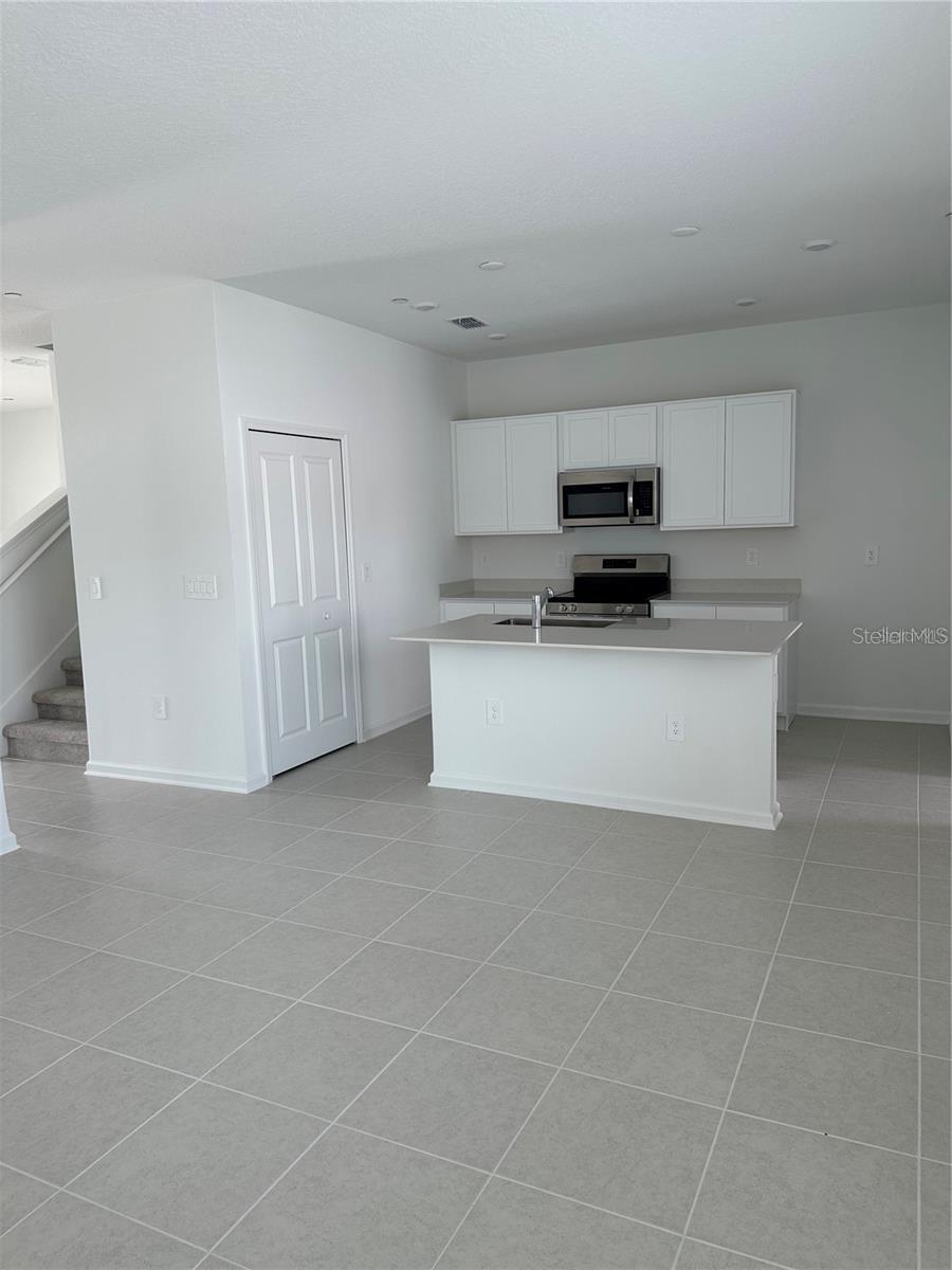 1987 STAKE OUT WAY, APOPKA, FL, 32703