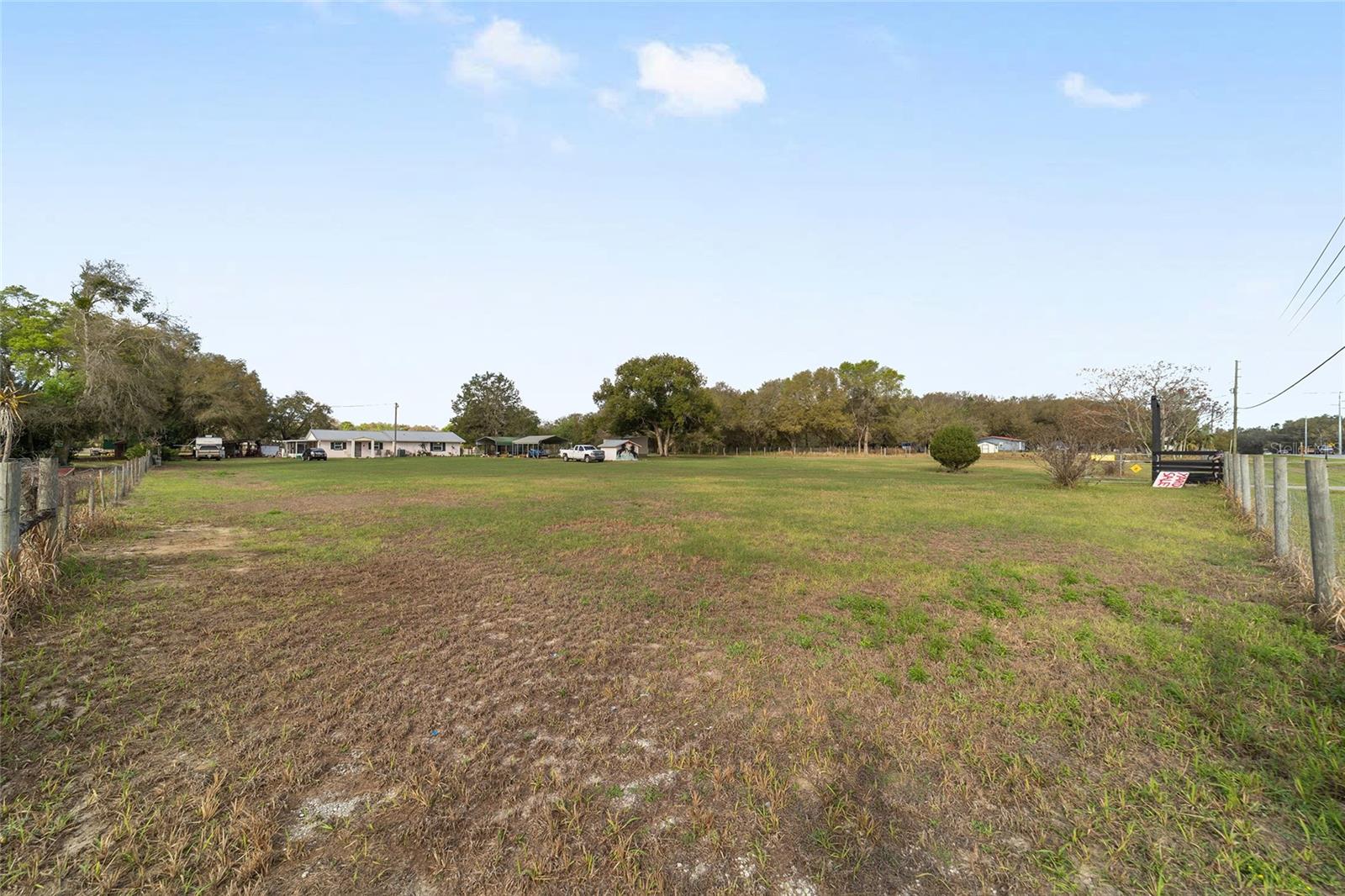 12620 SE MARICAMP RD, OCKLAWAHA, FL, 32179