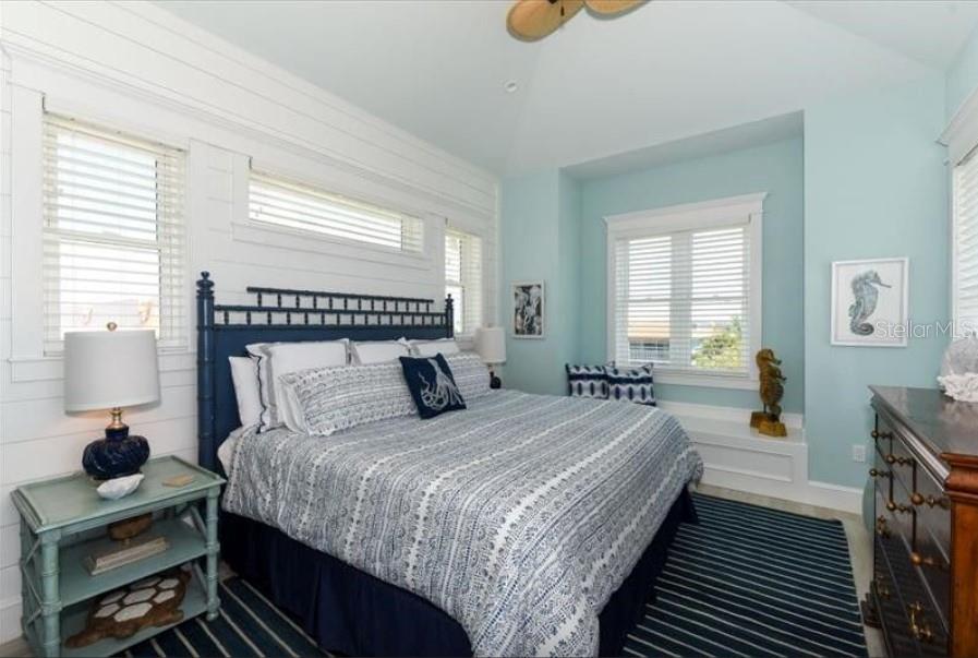 903 GULF DR S, BRADENTON BEACH, FL, 34217