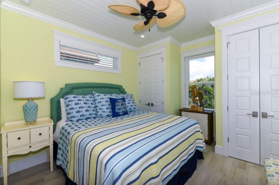 903 GULF DR S, BRADENTON BEACH, FL, 34217