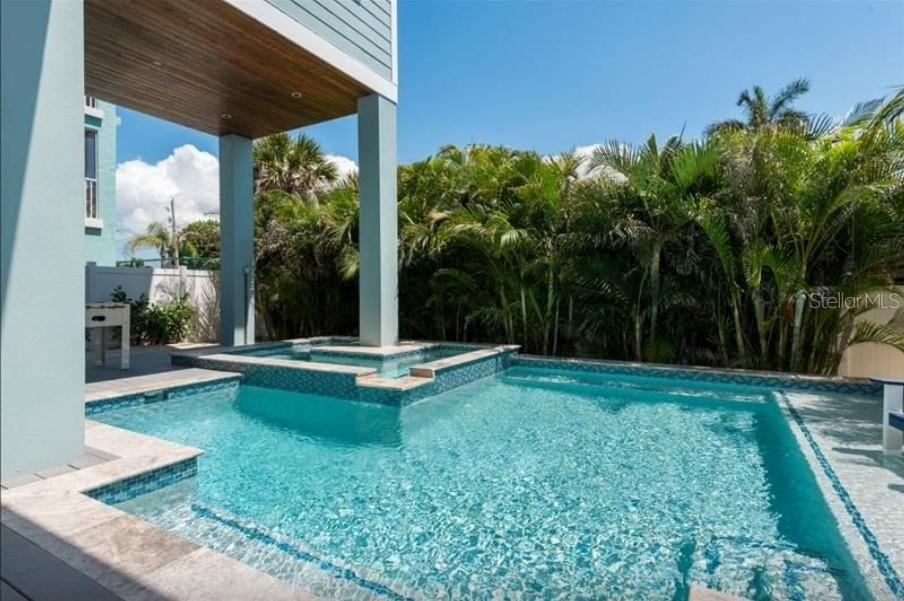 903 GULF DR S, BRADENTON BEACH, FL, 34217