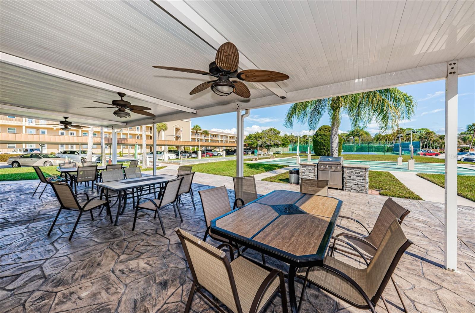 476 BOCA CIEGA POINT BLVD S, ST PETERSBURG, FL, 33708