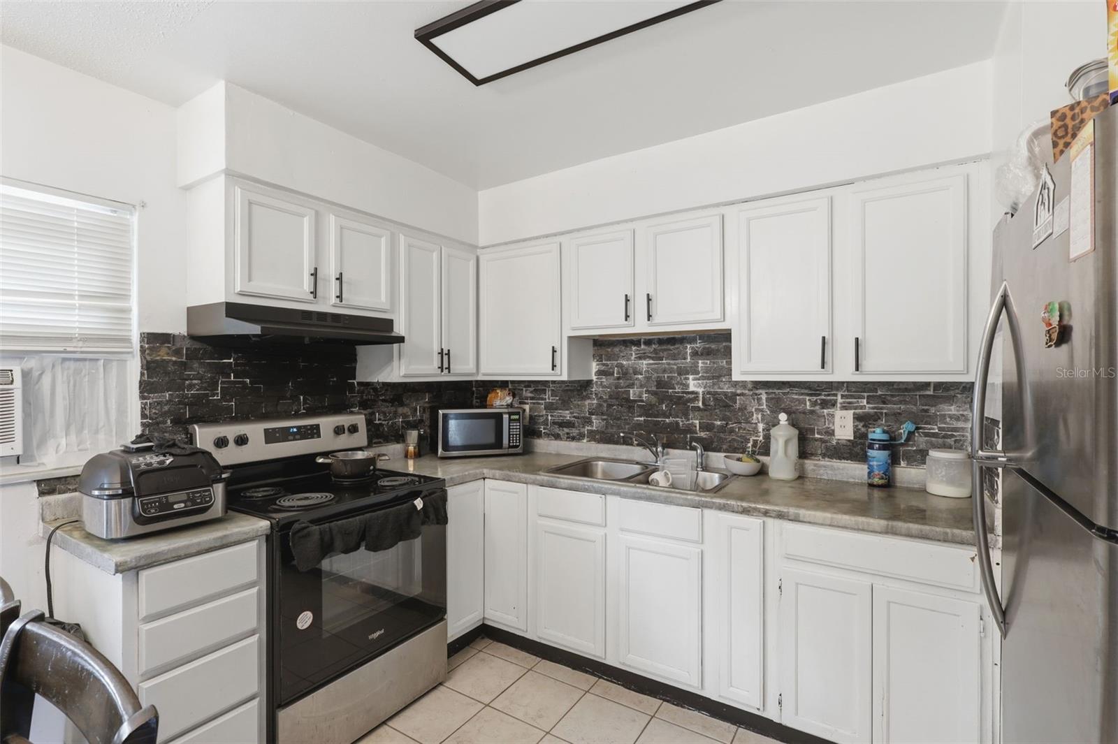 10100 SHADEMOOR DR, LEESBURG, FL, 34788