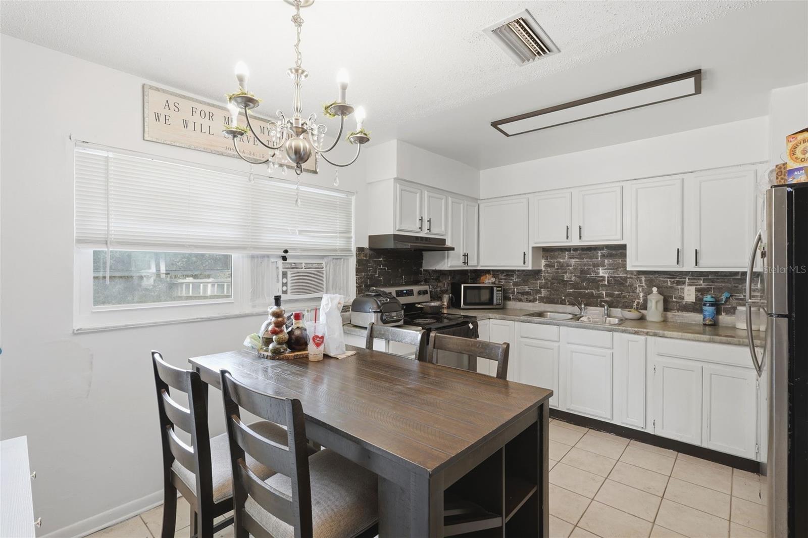 10100 SHADEMOOR DR, LEESBURG, FL, 34788