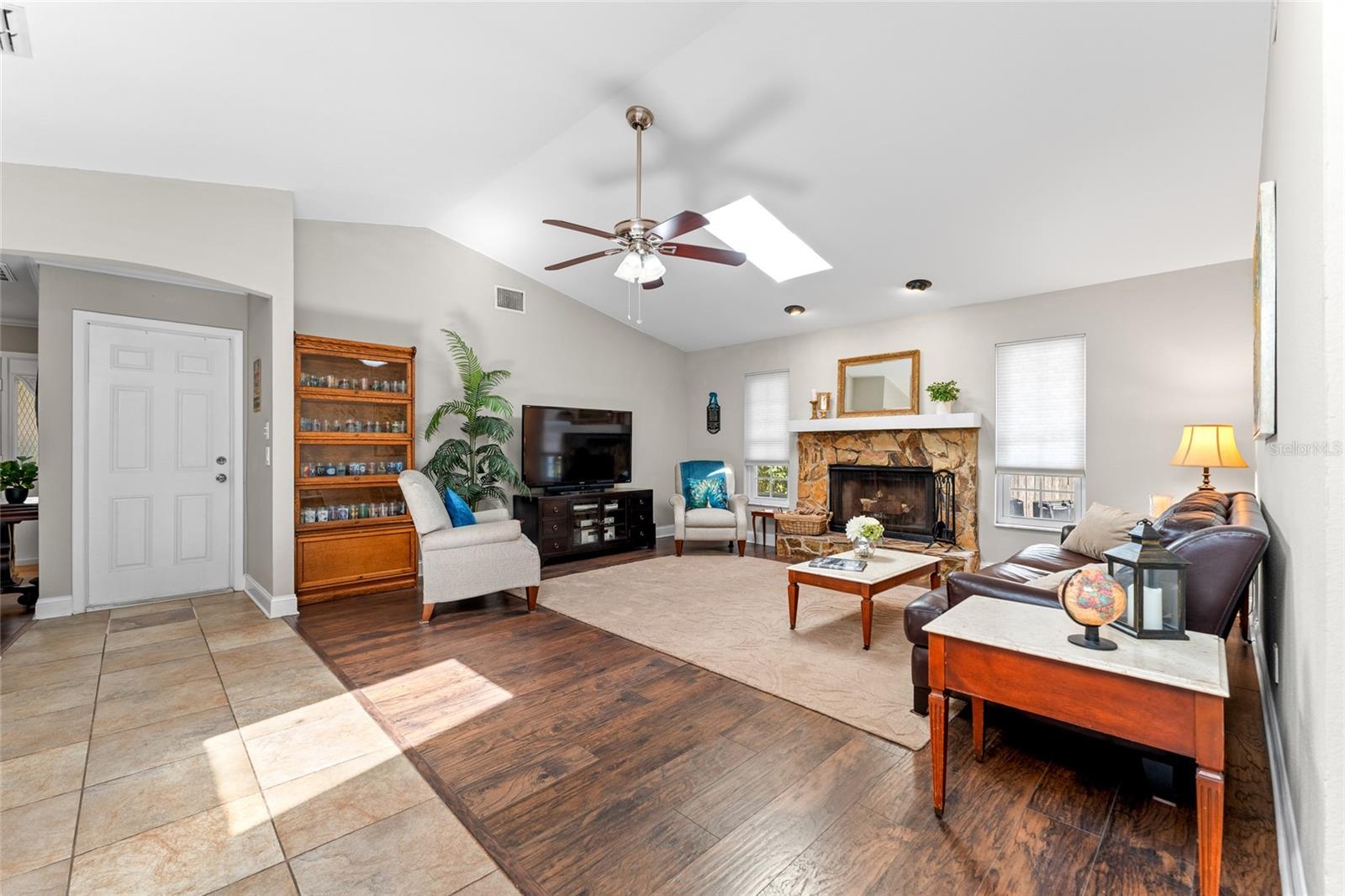 1811 LA GRANDE DR, DUNEDIN, FL, 34698