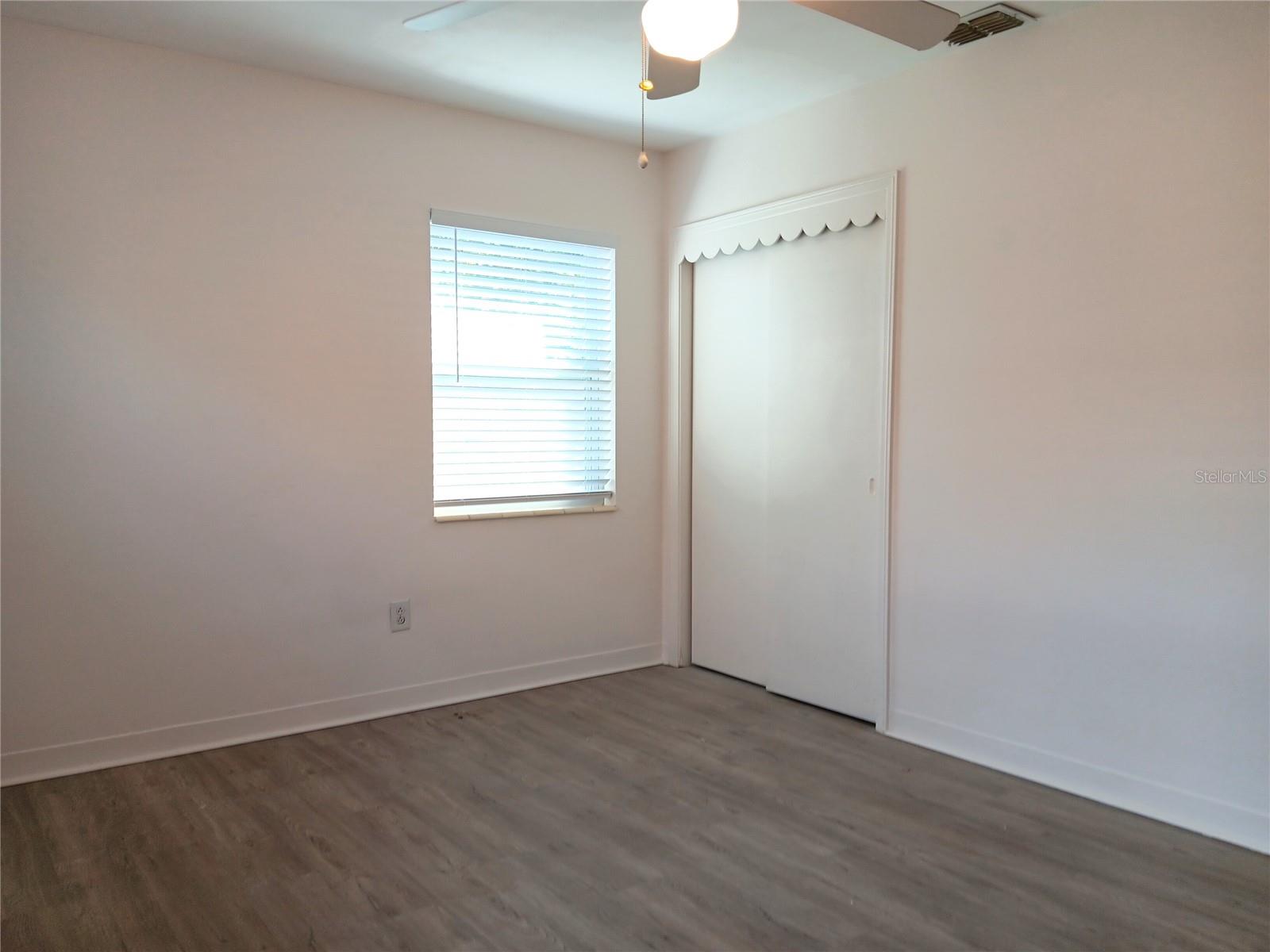 4942 OXFORD AVE N, ST PETERSBURG, FL, 33710