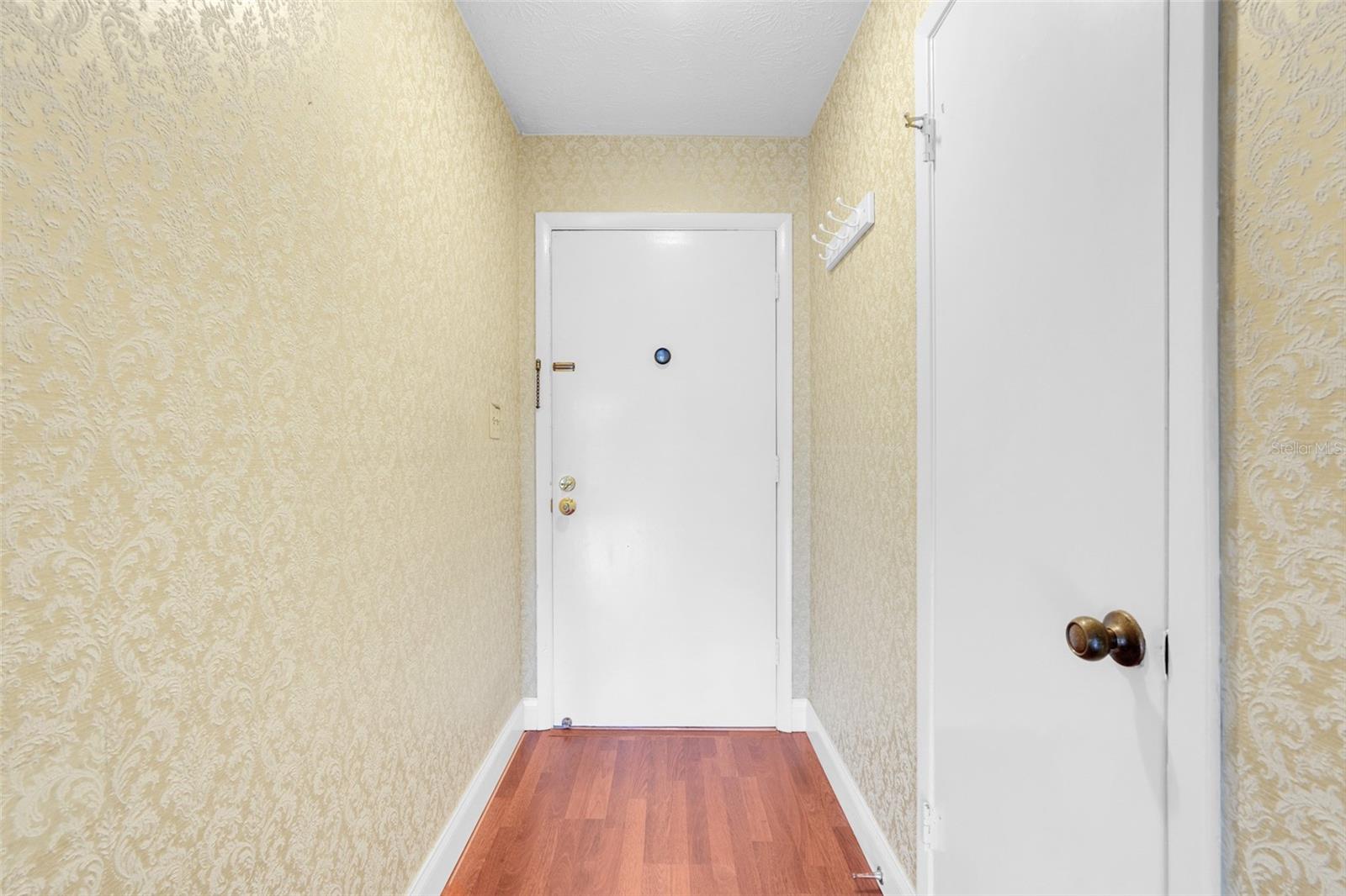 4224 LAKE UNDERHILL RD #8B8, ORLANDO, FL, 32803