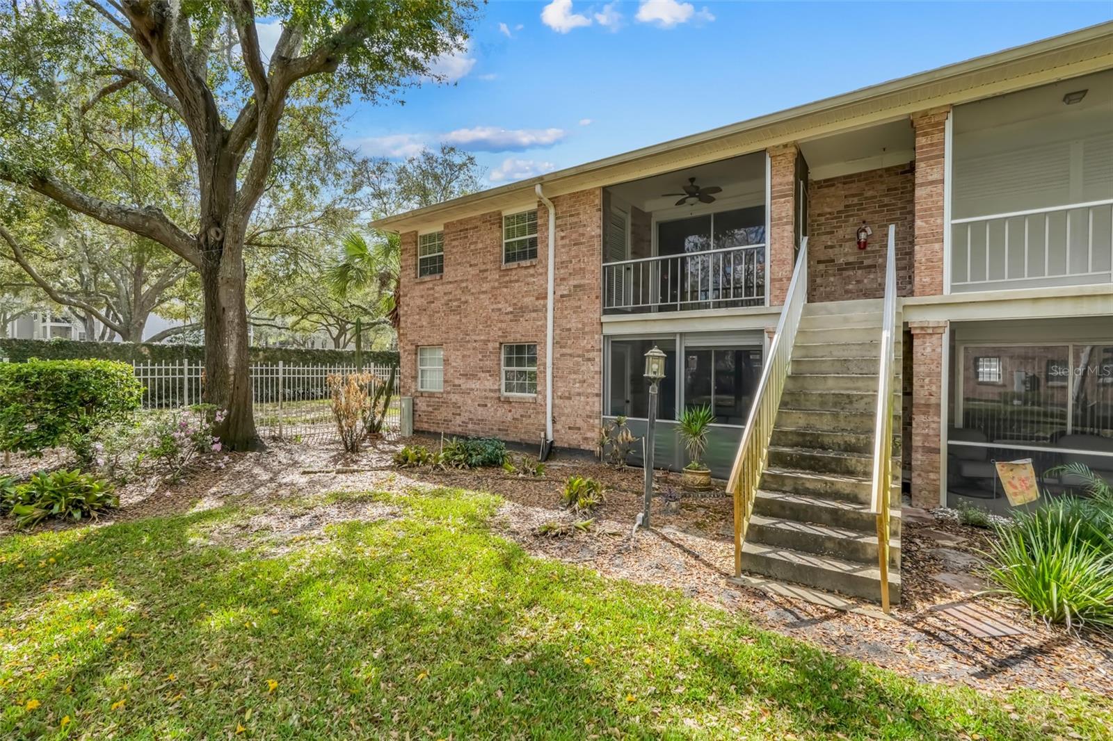 4224 LAKE UNDERHILL RD #8B8, ORLANDO, FL, 32803