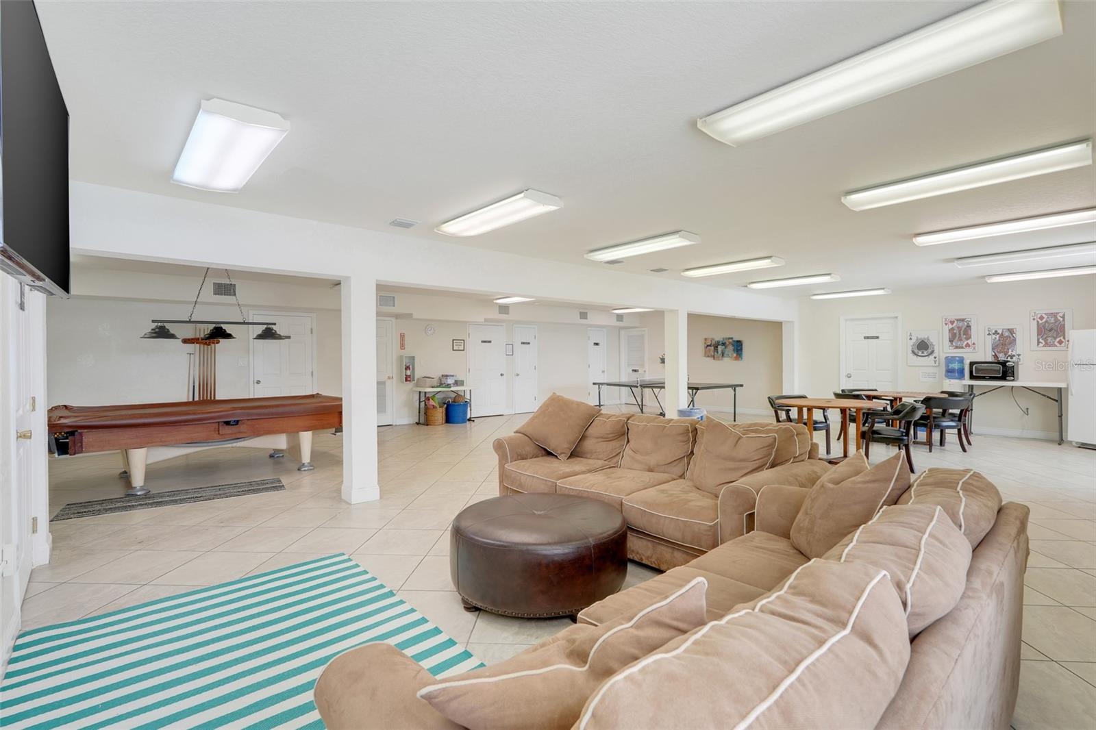 4224 LAKE UNDERHILL RD #8B8, ORLANDO, FL, 32803