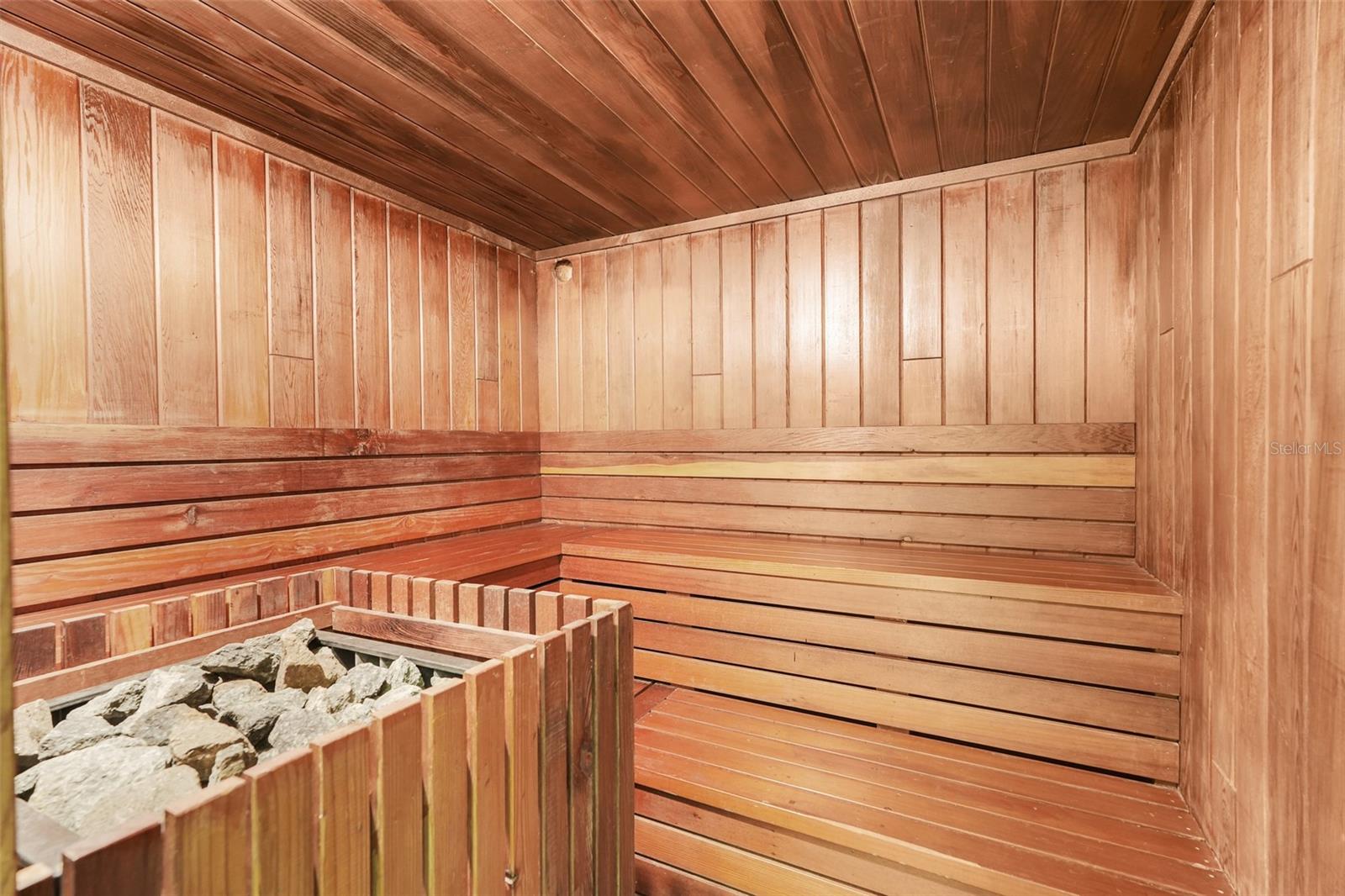 4224 LAKE UNDERHILL RD #8B8, ORLANDO, FL, 32803