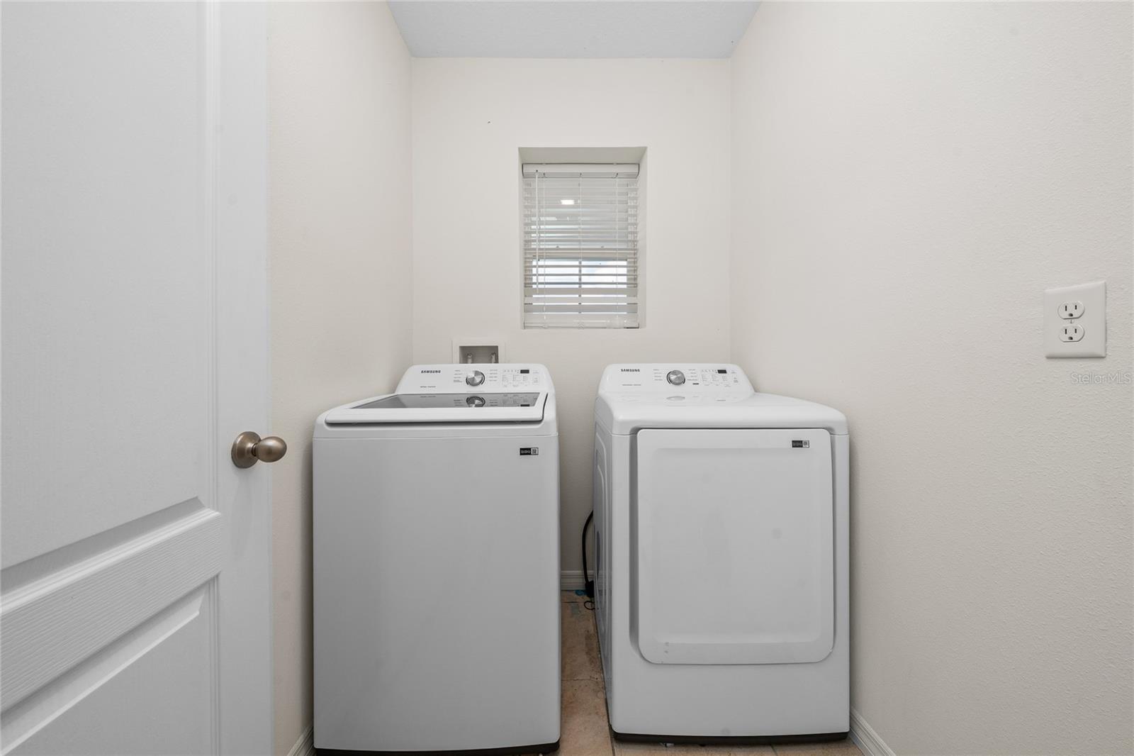 1107 CASCADE DR, DAVENPORT, FL, 33837