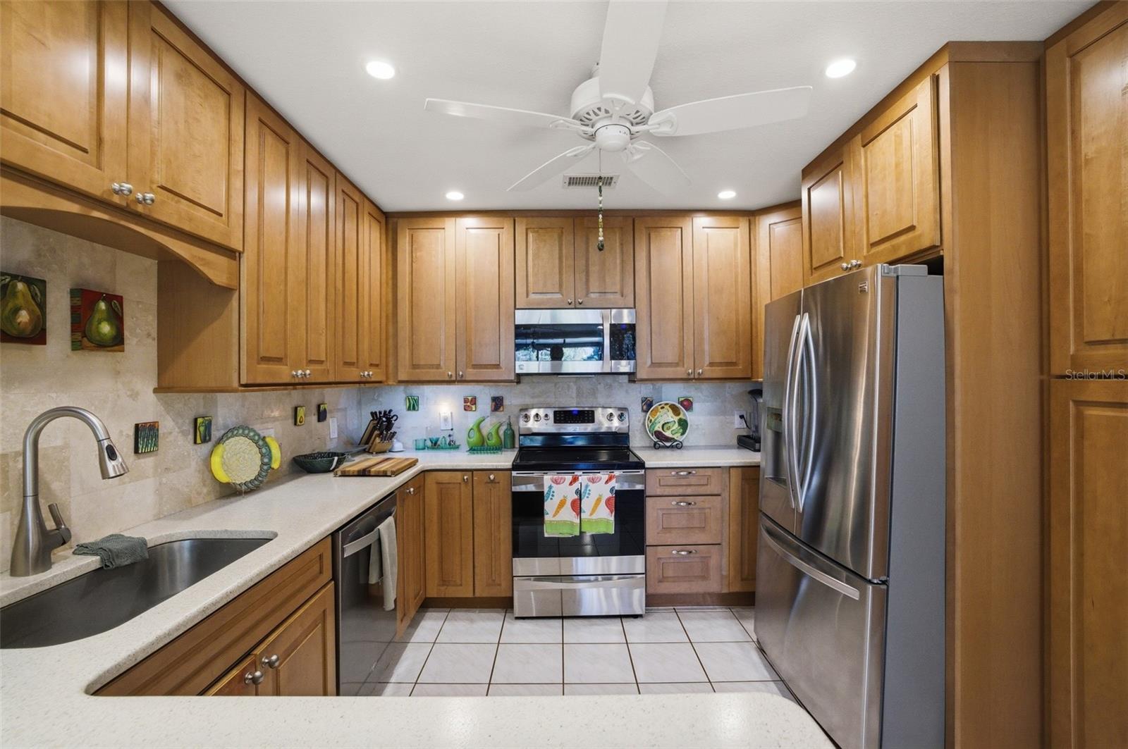 3220 SOUTHSHORE DR #23A, PUNTA GORDA, FL, 33955