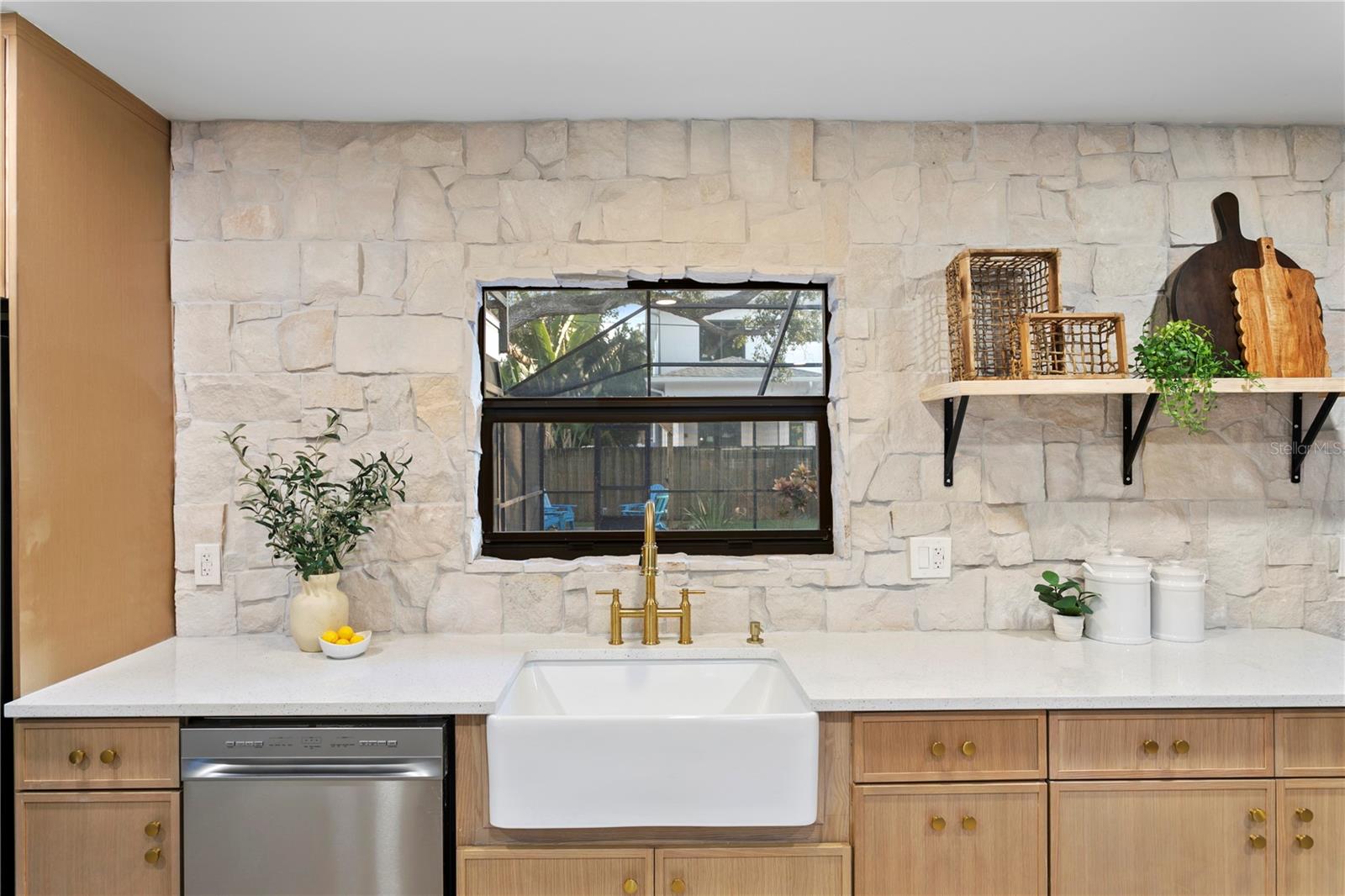 4504 W LAMB (A) AVE, TAMPA, FL, 33629