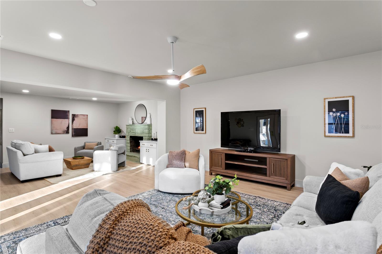 4504 W LAMB (A) AVE, TAMPA, FL, 33629